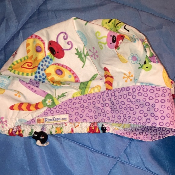 Lot of 4 scrub caps, bouffant style - Picture 6 of 9